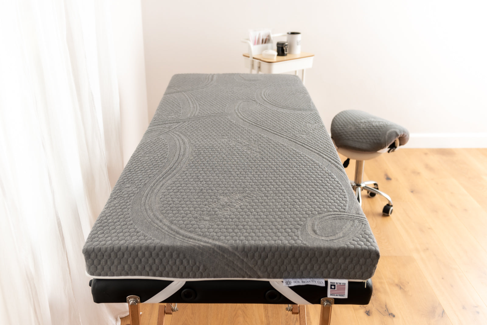 KKCD Square/Round/Trapezoidal Head Lash Bed Topper,Massage Table Mattress  Topper with Face Breath Hole,Non-Slip Spa Bed Padding Without Bed,for  Beauty
